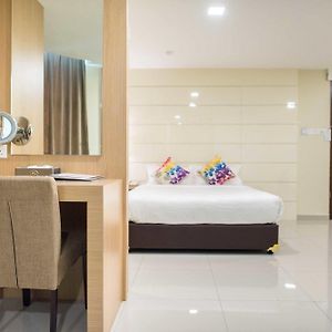 Mornington Hotel Sitiawan